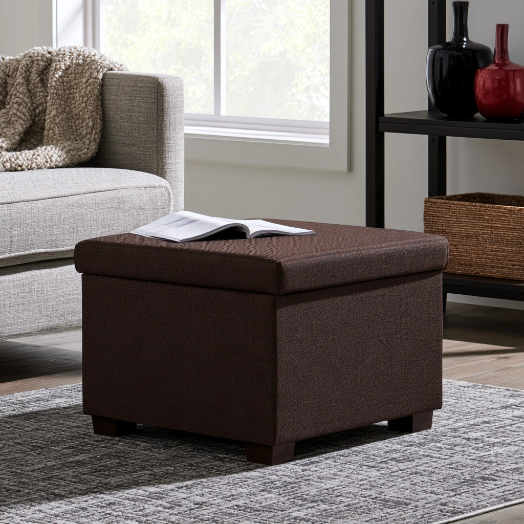 Banc coffre rembourré aux lignes épurées, coloris brun foncé
